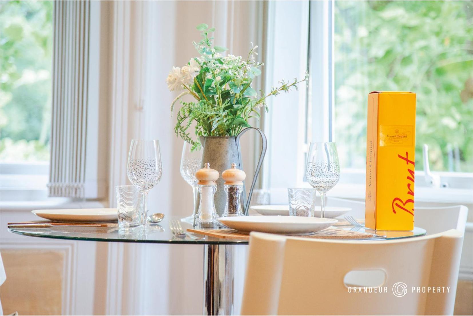 Treetop Suite By Grandeur Property 伯恩茅斯 外观 照片